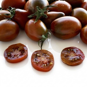 Rosii Black Plum (0,2 g) seminte tomate ovale maronii-purpurii, gust intens, Legutko