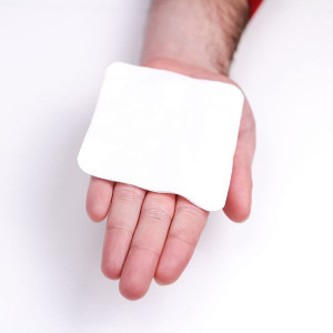 Comprese sterile Dermatess (Master-Aid), material nețesut, 10x10 cm, 100 bucăți (4 plicuri x 25 buc) - Img 5