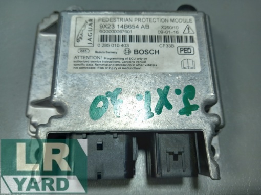 Jaguar XF pedestrian impact sensor module C2Z4352 9X2314B654AC - Img 1