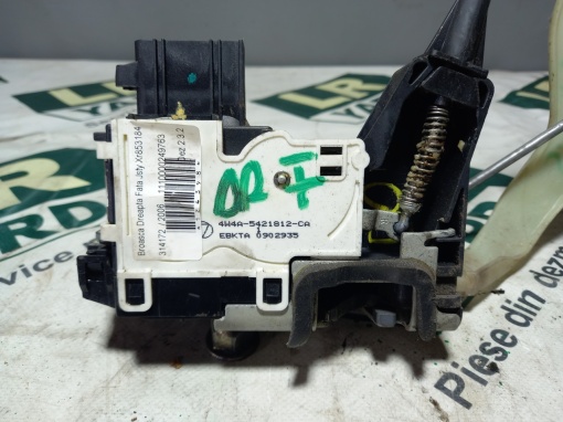 Broasca dreapta fata LHD Jaguar S-TYPE XR853184 4W4A-5421812-CA