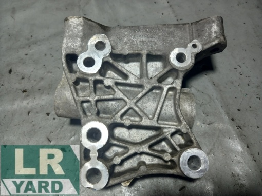 Right engine bracket 2.0 Ingenium Petrol; 2.0 Ingenium DTD; 2.0 Ingenium DTA RANGE ROVER EVOQUE 2012-2018; DISCOVERY SPORT &gt;2015 LR072044 GJ326030AA