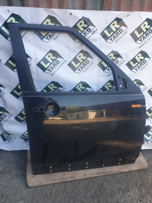 DISCOVERY 3 2005-2009; DISCOVERY 4 2010-2016 LR016462 Black AH2220124BA
