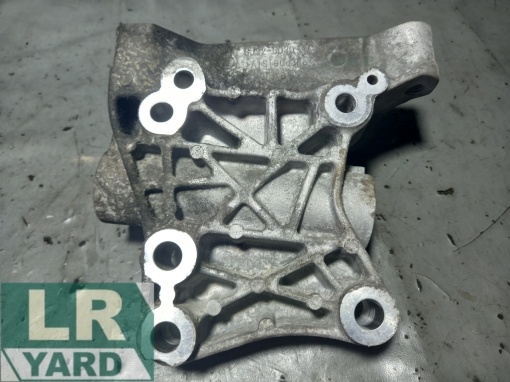 Right engine bracket 2.0 Ingenium Petrol; 2.0 Ingenium DTD; 2.0 Ingenium DTA RANGE ROVER EVOQUE 2012-2018; DISCOVERY SPORT &gt;2015 LR072044 GJ326030AA