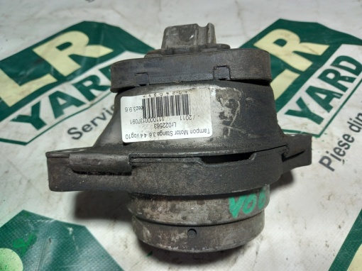 Tampon motor stanga Motor 3.6 TDV8; Motor 4.4 TDV8 RANGE ROVER 2010-2012 LR022563 7H42-6A002-AC