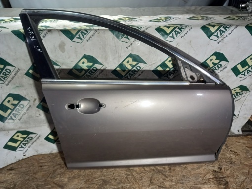 Jaguar XF right front door C2Z2060 8X23F20124AB