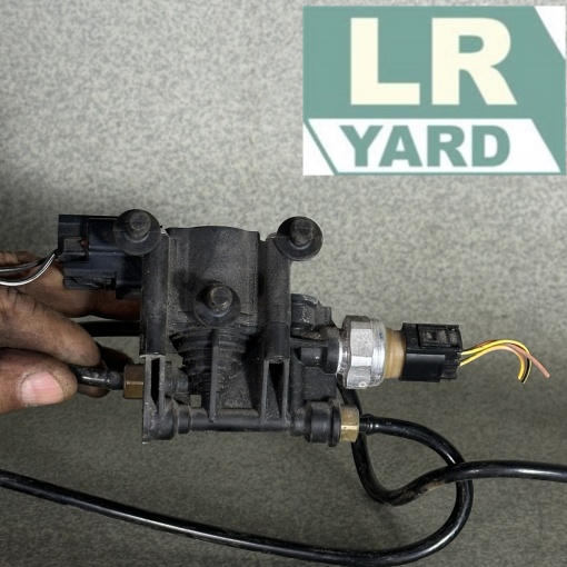 Valva suspensie centrala DISCOVERY 3 2005-2009; DISCOVERY 4 2010-2016; RANGE ROVER SPORT 2005-2009; RANGE ROVER SPORT 2010-2013 RVH000046 5H22-5B710-AA