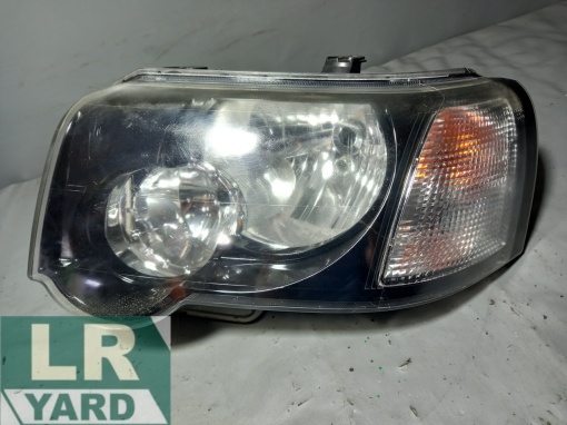 Left-hand headlight XBC500950 Snap broken