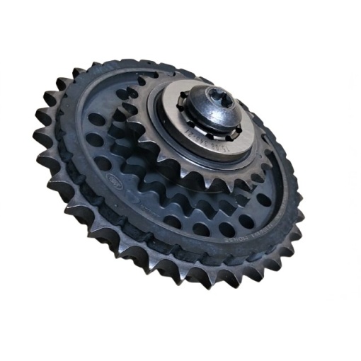 Intermediate timing chain sprocket LR124261 Land Rover