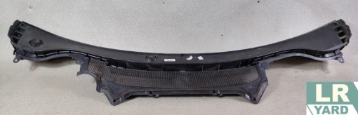 Wiper grille LHD RANGE ROVER SPORT 2014-2022; RANGE ROVER 2013-2022; DISCOVERY 5 &gt;2017 LR079827