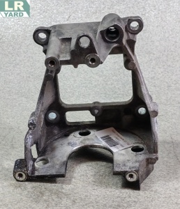 Injection pump bracket 3.0 TDV6 Gen1 Euro5; 3.0 TDV6 Gen2 Euro6 LR083612 9X2Q9A361CB - Img 1