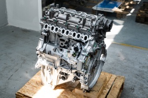Motor 2.0 Diesel 204DTD RECONDITIONAT TOTAL 180 cai / 150 cai mono turbo Discovery 5 Range Rover Velar Jaguar F-Pace XE XF