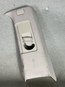 Ornament interior stalp C dreapta RANGE ROVER 2010-2012 LR011787 9H42-243W10-AB - Img 1
