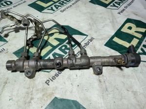 Rampa injectoare dreapta cu senzor Motor 4.4 TDV8 LR022983 AL3Q-9D280-HC - Img 2