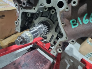 Reparatie motor 4.4L DOHC DITC V8 Diesel Range Rover TDV8 SDV8 - Img 4