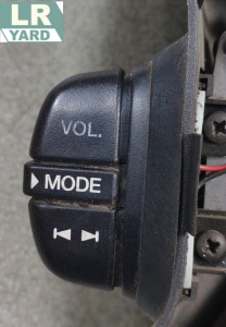 Butoane control radio DISCOVERY 2 1998-2004 YUH100330