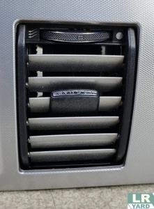 Grila ventilatie centru stanga Jaguar XF C2Z23836 CX23-19K617-AB