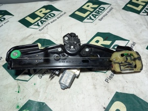 Jaguar XE RANGE T4N19512 Rear Cranes - Img 2