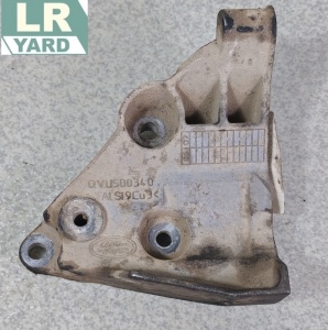Suport pompa servo DISCOVERY 3 2005-2009; DISCOVERY 4 2010-2016; RANGE ROVER SPORT 2005-2009; RANGE ROVER SPORT 2010-2013 QVU500340 7H22-3C631-BA