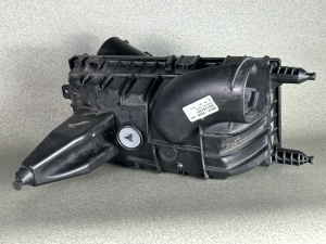 Carcasa filtru aer stanga Motor 4.4 TDV8 LR022812 BH42-9600-AA - Img 2