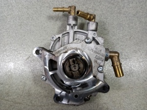 Pompa vacuum Motor 4.4 TDV8 LR022758 AL3Q-2A451-DC - Img 2