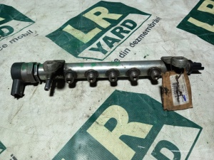 Rampa injectoare cu senzor Motor 2.2 TD4/SD4 FREELANDER 2 2006-2014 LR001321 6G9Q-9D280-AA - Img 2
