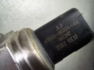 Senzor presiune gaze evacuare Motor 3.0 Diesel I6 Ingenium LR128554 K6D3-9G926-AB - Img 2
