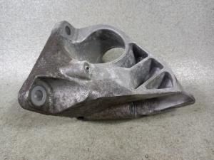 Suport motor stanga Motor 4.4 TDV8 LR075190 CPLA-6061-DC, LR075190 - Img 2
