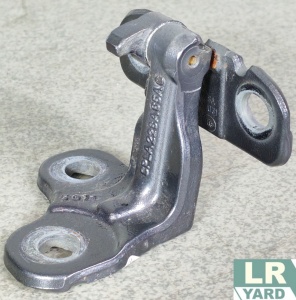 Balama inferioara portiera stanga fata / spate RANGE ROVER SPORT 2014-2022; RANGE ROVER 2013-2022 LR073596 CPLA-228A65-BD