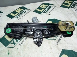 Jaguar XE RANGE T4N29083 Rear mounted crane - Img 2