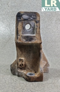 Left engine bracket 3.0 TDV6 Gen1 Euro5; 3.0 TDV6 Gen2 Euro6 RANGE ROVER 2013-2022; RANGE ROVER SPORT 2014-2022; DISCOVERY 5 >2017 LR033184 CPLA6061CB - Img 2
