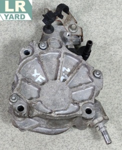 Pompa vacuum Motor 2.2 TD4/SD4 FREELANDER 2 2006-2014; RANGE ROVER EVOQUE 2012-2018; DISCOVERY SPORT ≥2015; Jaguar XF LR037627 6G9Q-2A451-AE