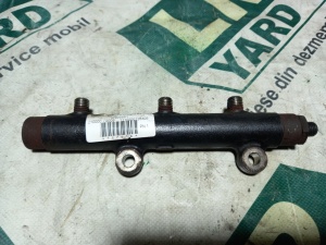 Rampa injectoare dreapta E4 Motor 2.7 TDV6 LR005551 7H2Q-9D280-DD