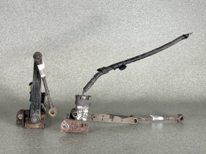 Rear level sensor RANGE ROVER 2010-2012 LR023654 AH425A955BD - Img 2