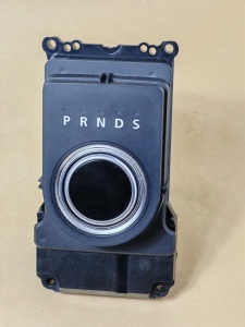 Selector cv automata DISCOVERY SPORT ≥2015; RANGE ROVER EVOQUE 2012-2018 LR070696 RK (cu piesa defecta la schimb) OE Reconditionat GJ32-7E453-AB