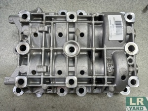 Carcasa cu arbori balansieri Motor 2.2 TD4/SD4 LR054285 6G9Q-6D356-AB