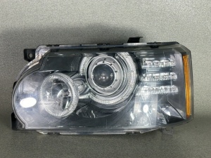 Far stanga xenon RHD RANGE ROVER 2010-2012 LR142596 AH42-13W030-AD - Img 1