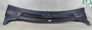 Grila stergatoare LHD DISCOVERY 3 2005-2009; DISCOVERY 4 2010-2016; RANGE ROVER SPORT 2005-2009; RANGE ROVER SPORT 2010-2013 LR096164 5H22-01444-FA