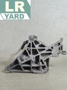 Servo pump bracket 3.0 TDV6 Gen1 Euro5 Jaguar XF; Jaguar XJ &gt;2010 C2Z4777 9X233K738BA - Img 2