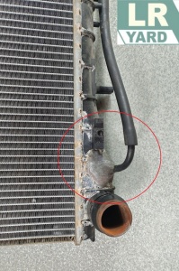 Water radiator 4.4 TDV8 TDV8 LR16162110 - Img 3