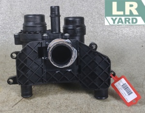 Carcasa termostat Motor 4.4 TDV8 RANGE ROVER 2010-2012; RANGE ROVER 2013-2022; RANGE ROVER SPORT 2014-2022 LR110459 AL3Q-9K478-DB