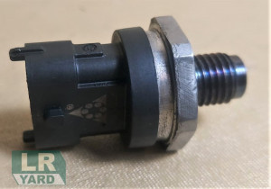 Fuel Ramp Pressure Sensor LR009732 Bosch