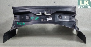 Jaguar XF upper air deflector C2Z13531 - Img 1