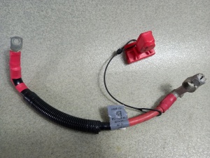 Cablu baterie pozitiv Jaguar F-PACE T4A3228 HK83-14300-NE, T4A3228