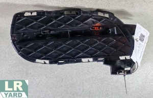 Jaguar XJ front bumper left grille >2010 C2D5871 - Img 2