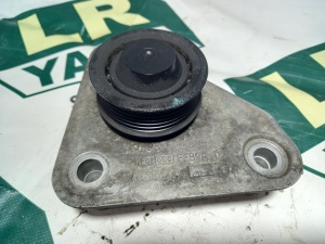 Steering roller bracket 2.7 TDV6; 3.0 TDV6 Gen1 Euro5 KKU500510 4R8Q8680CB - Img 1