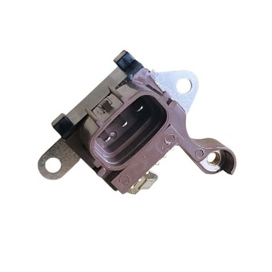 Alternator relay Engine 2.7 diesel TDV6 YLE500400