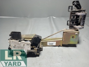 Jaguar S-TYPE XR853183 RHD RHD front RHD front right front spindle