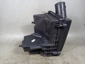 Carcasa filtru aer Motor 2.2 TD4/SD4 FREELANDER 2 2006-2014 LR006073 6G92-9600-BF - Img 2