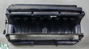 Deflector aer central DISCOVERY 3 2005-2009 DXJ500092 4H22-19A651-BA - Img 1