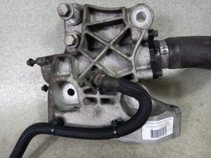 Suport motor dreapta Motor 2.0 Ingenium Benzina; Motor 2.0 Ingenium DTD; Motor 2.0 Ingenium DTA RANGE ROVER EVOQUE 2012-2018; DISCOVERY SPORT ≥2015 LR072044 GJ32-6030-AA